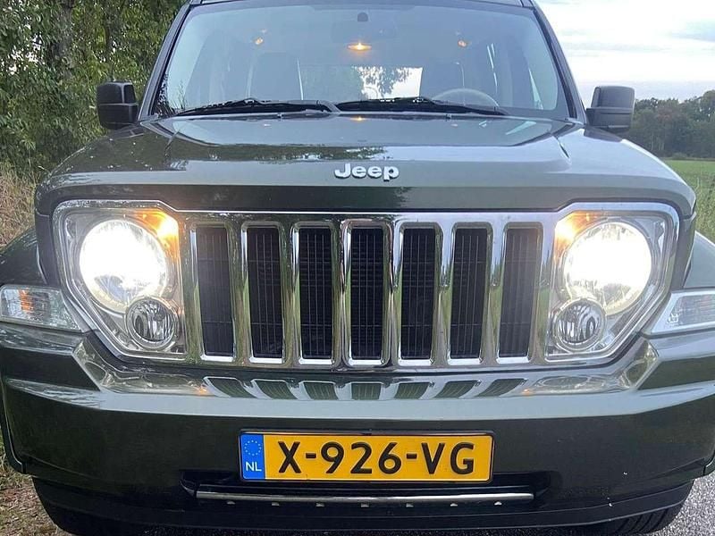 Gebraucht Jeep Cherokee Limited 204 PS (150 kW) 2008 Grün SUV