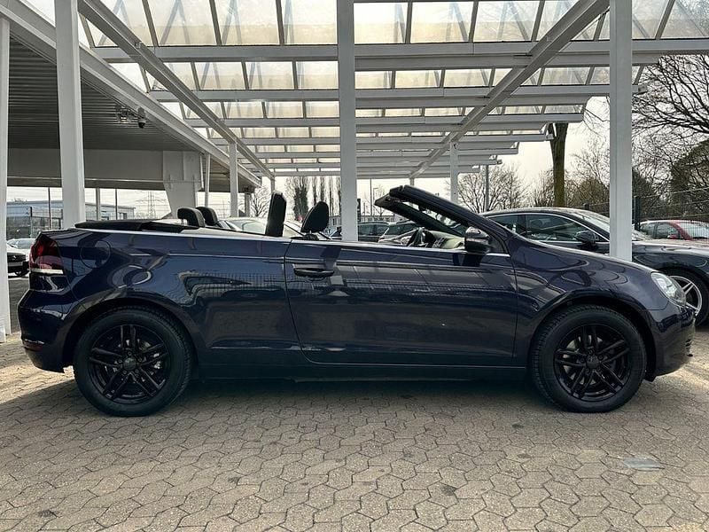 Gebraucht VW Golf Cabriolet 105 PS (77 kW) 2012 Violet Cabrio