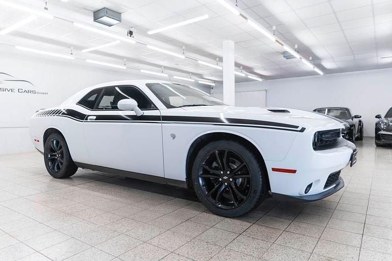 Gebraucht Dodge Challenger SXT 309 PS (227 kW) 2018 Weiß Coupé
