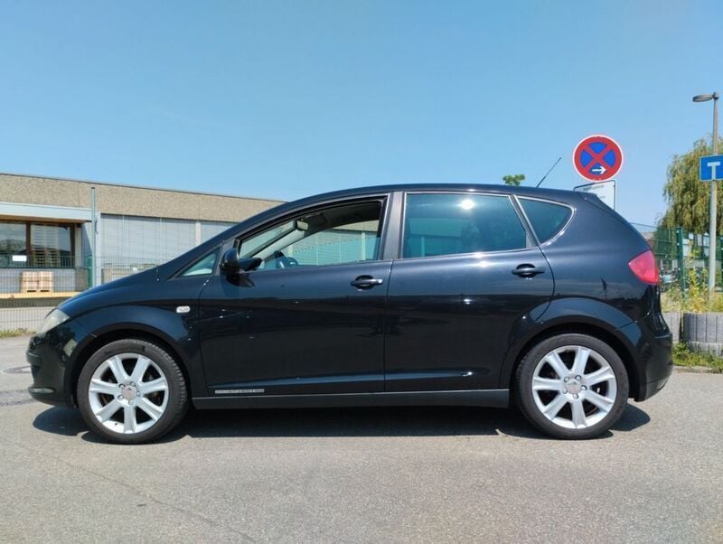 Gebraucht Seat Altea Comfort 125 PS (91 kW) 2009 Schwarz Van / Kleinbus