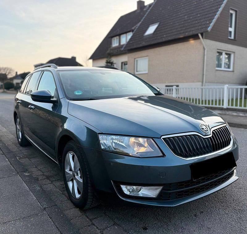 Gebraucht Skoda Octavia 110 PS (80 kW) 2016 Grau Kleinwagen