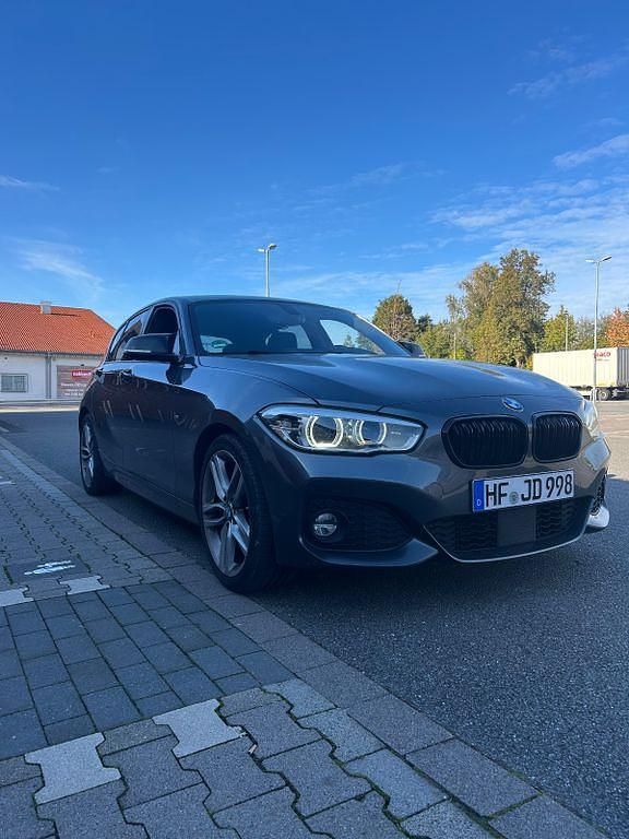 Grau Gebraucht 2016 BMW 125 M Sport Kleinwagen | 21.999 € (Etwas zu teuer) - Bild 1/4