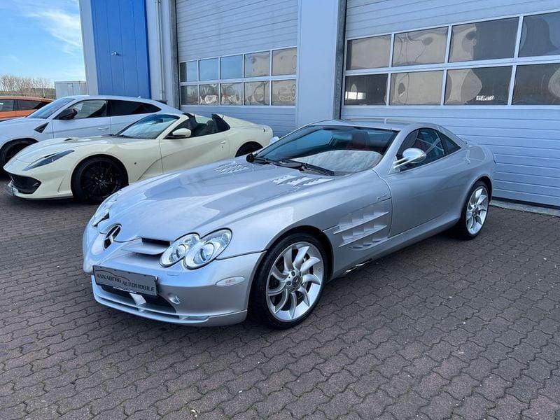 Silber Gebraucht 2015 Mercedes SLR McLaren Coupé | 349.900 € - Bild 1/4