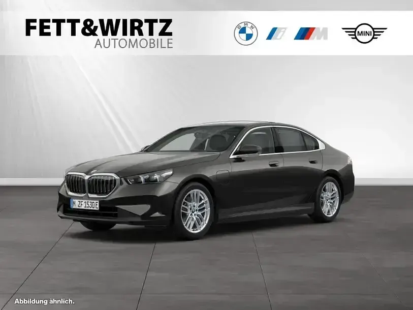 Gebraucht BMW 530e Sport Line 299 PS (219 kW) 2024 Limousine