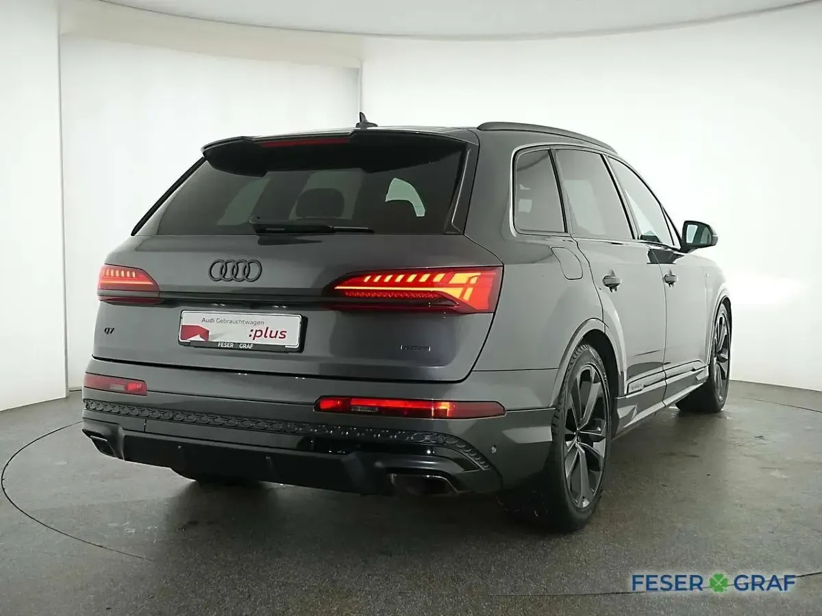 Gebraucht Audi Q7 S-Line 286 PS (210 kW) 2025 Daytonagrau perleffekt SUV