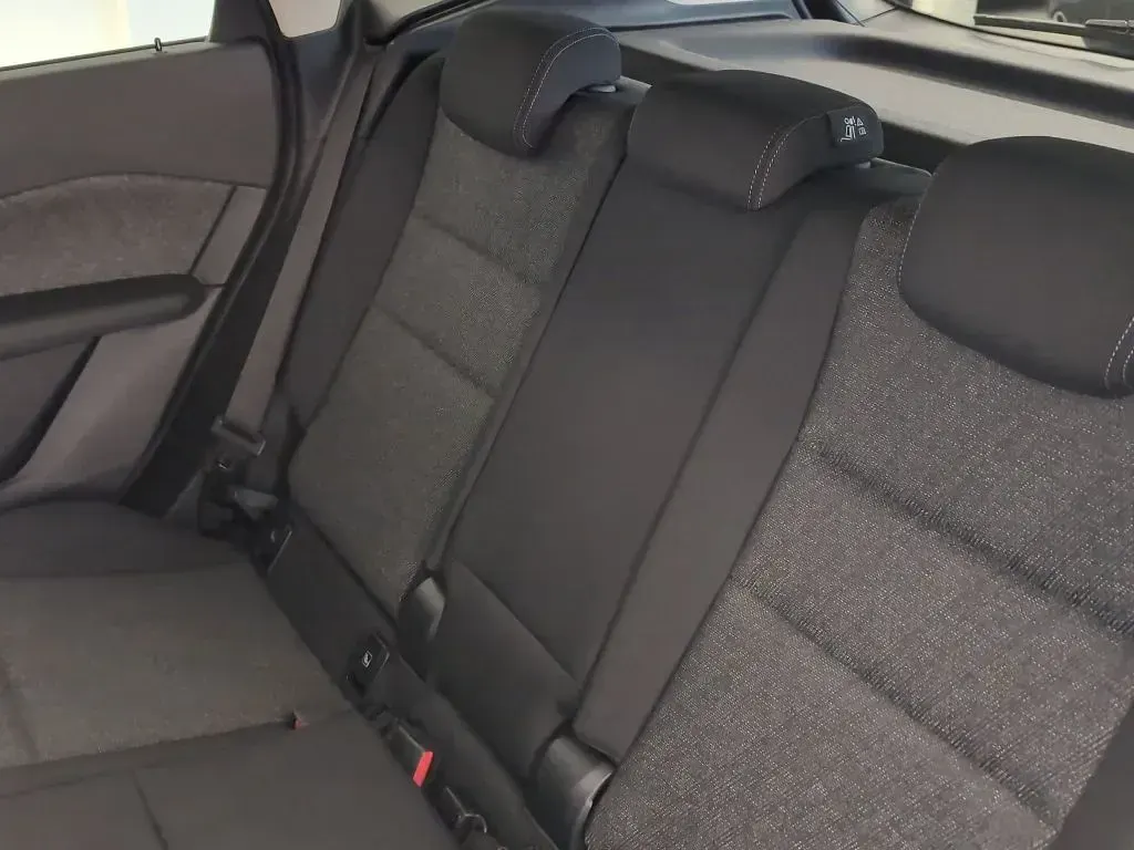 Gebraucht BMW 218 Active Tourer 150 PS (110 kW) 2023 Schwarz Van / Kleinbus
