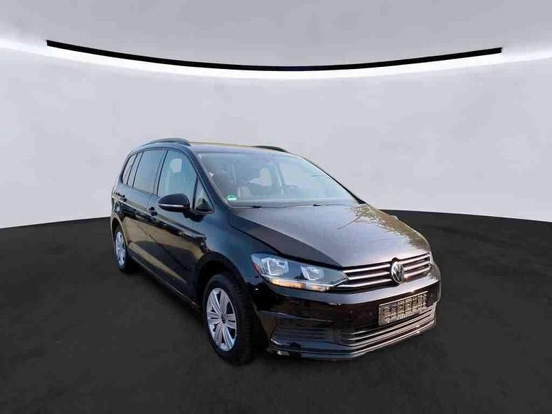 Schwarz Gebraucht 2021 VW Touran Van / Kleinbus | 18.990 € (Fairer Preis) - Bild 1/4