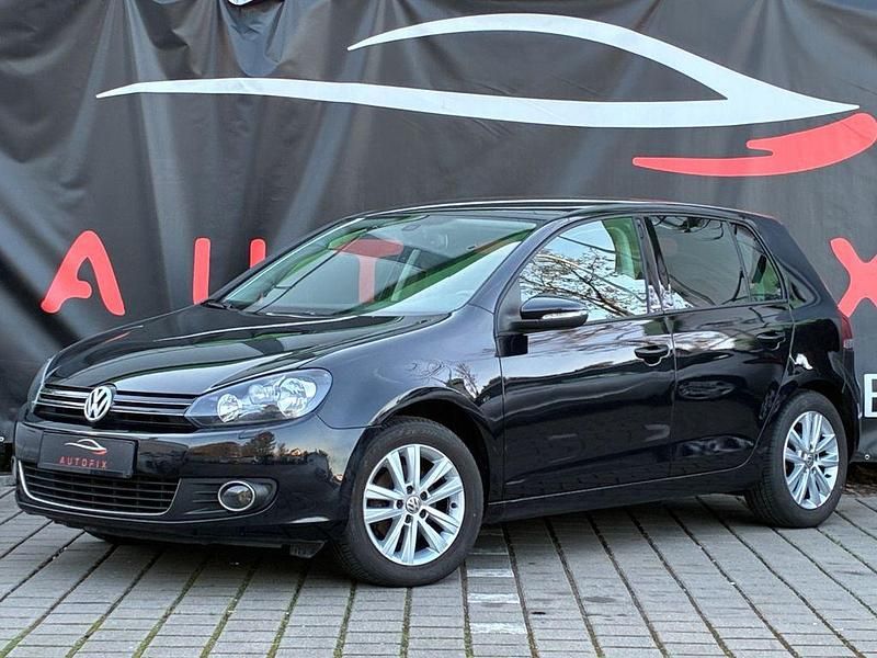 Gebraucht VW Golf VI Style 105 PS (77 kW) 2011 Rot Kleinwagen