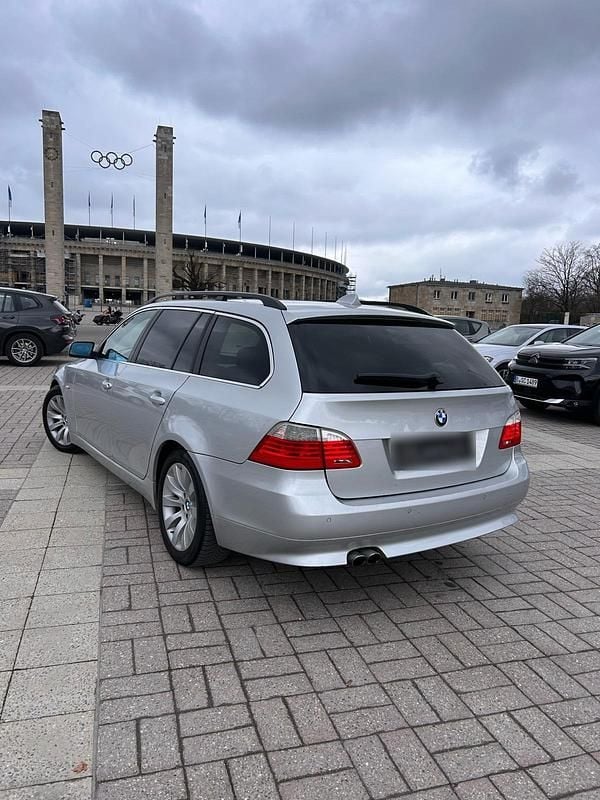 Gebraucht BMW 530 193 PS (141 kW) 2007 Andere farben Kombi