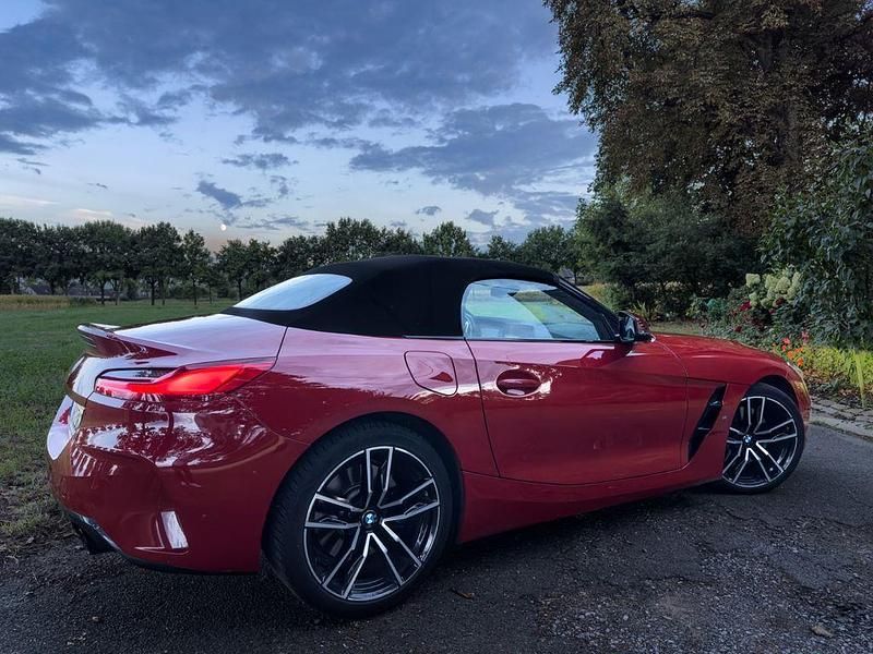 Gebraucht BMW Z4 Sport Line 258 PS (189 kW) 2020 Rot Cabrio
