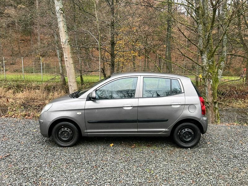 Gebraucht Kia Picanto 65 PS (47 kW) 2009 Braun Kleinwagen