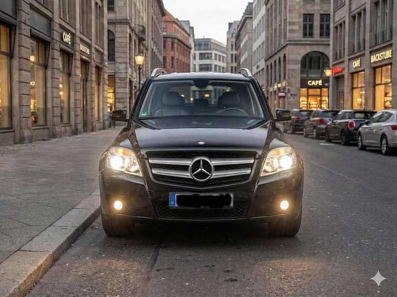 Gebraucht Mercedes GLK220 170 PS (125 kW) 2010 Schwarz SUV