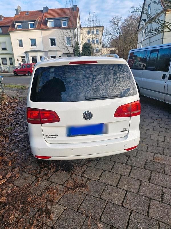 Gebraucht VW Touran 150 PS (110 kW) 2014 Weiß Van / Kleinbus
