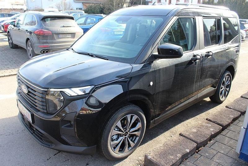 Neu Ford Tourneo Courier Titanium 125 PS (91 kW) 2026 Schwarz Van / Kleinbus