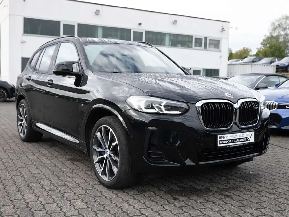 Gebraucht BMW X3 M M Sport 360 PS (264 kW) 2023 Schwarz SUV