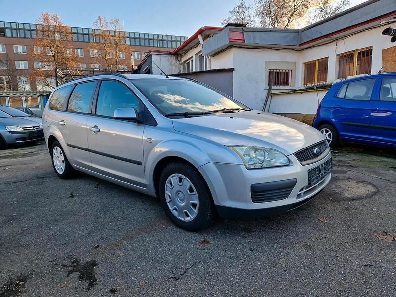 Gebraucht Ford Focus 101 PS (74 kW) 2005 Silber Kombi