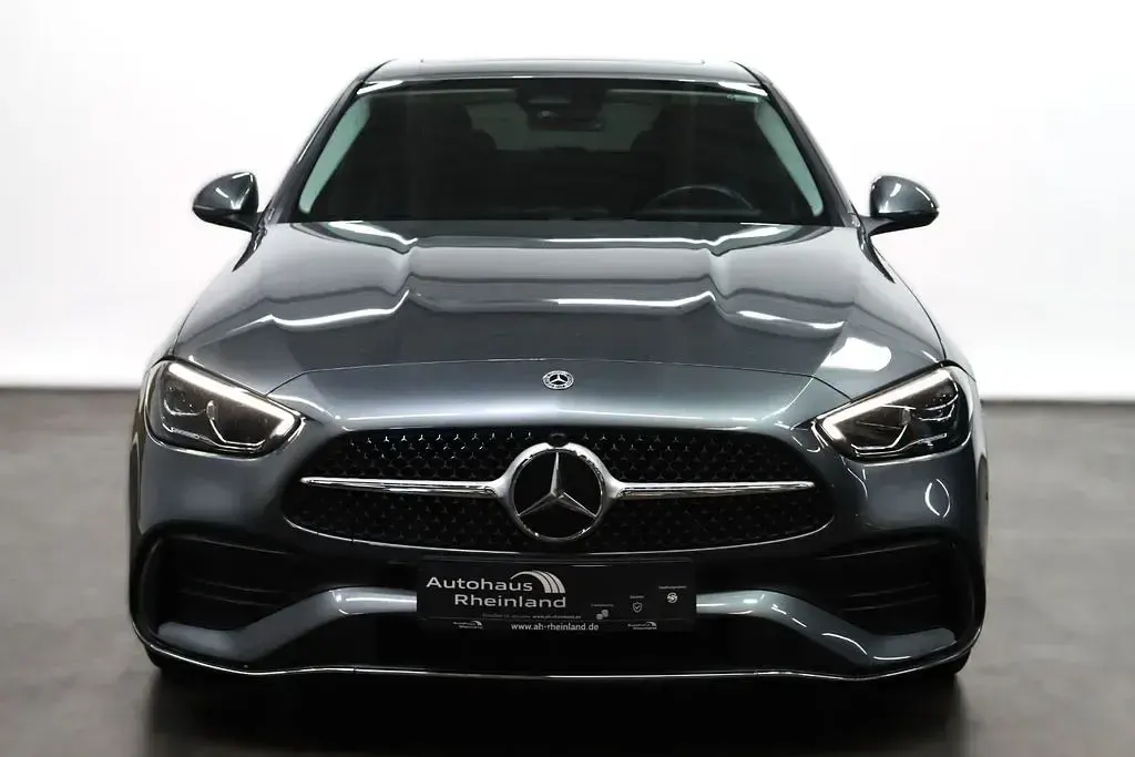 Gebraucht Mercedes C200 AMG 204 PS (150 kW) 2022 Grau Limousine