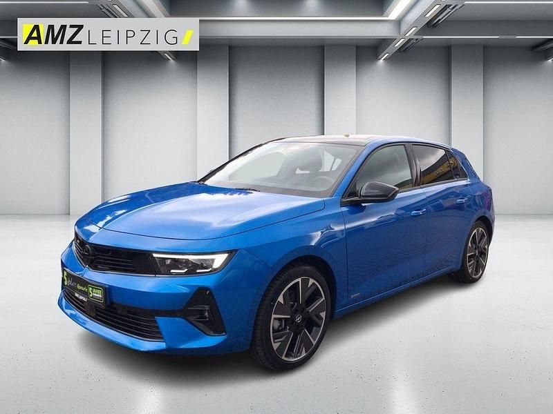 Blau metallic Gebraucht 2023 Opel Astra Limousine | 25.990 € (Guter Preis) - Bild 1/4