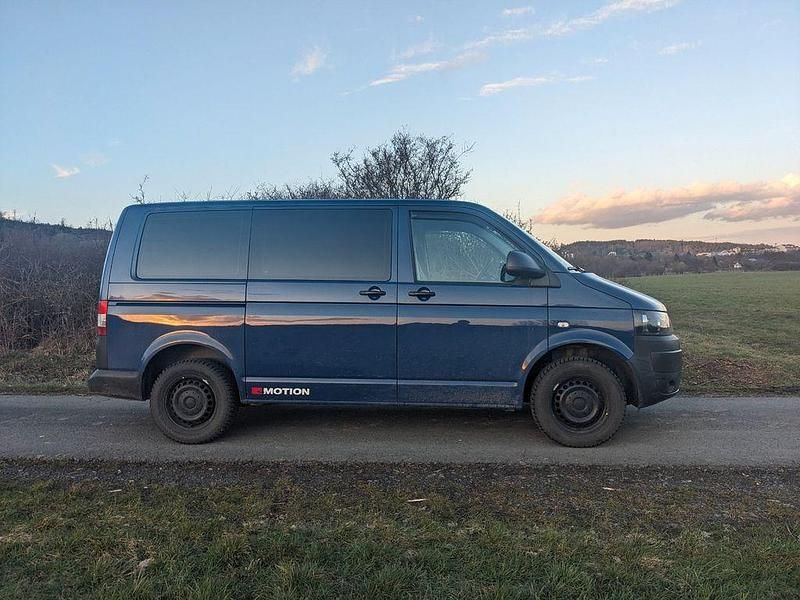 Gebraucht VW T5 140 PS (102 kW) 2015 Blau Van