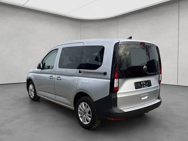 Gebraucht VW Caddy Life 102 PS (75 kW) 2024 Silber Van / Kleinbus