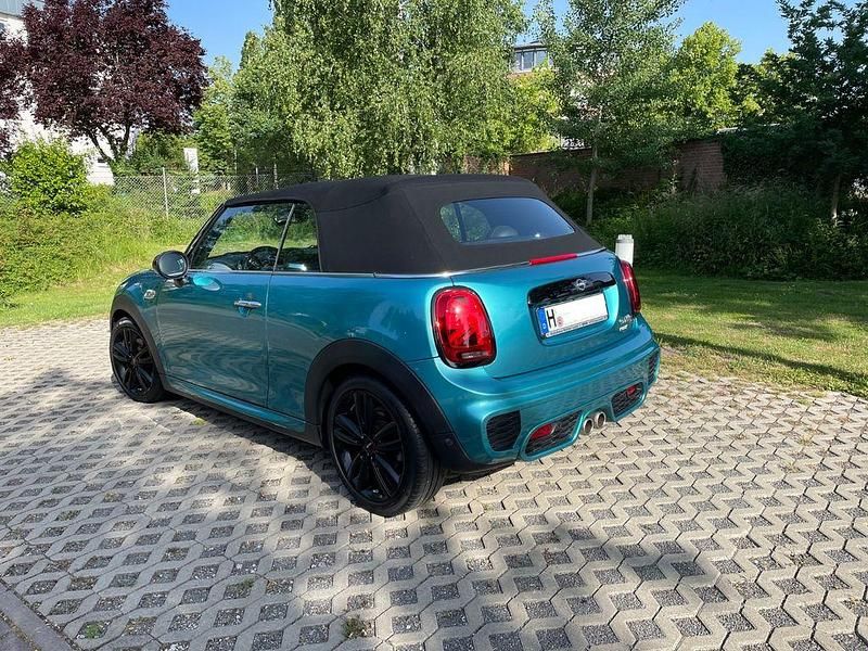 Gebraucht Mini Cooper S 192 PS (141 kW) 2019 Grün Kleinwagen