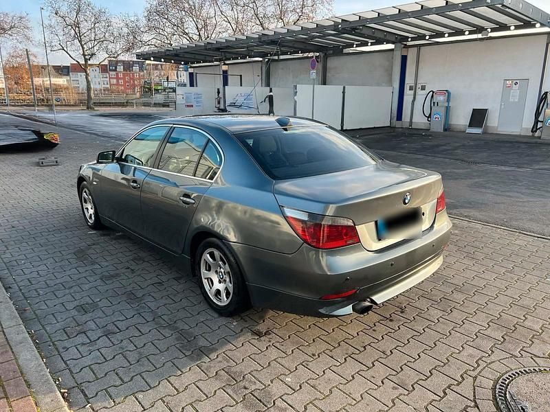 Gebraucht BMW 520 163 PS (119 kW) 2006 Limousine