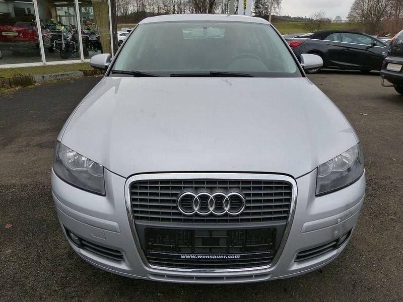 Gebraucht Audi A3 Attraction 140 PS (102 kW) 2008 Grau Limousine