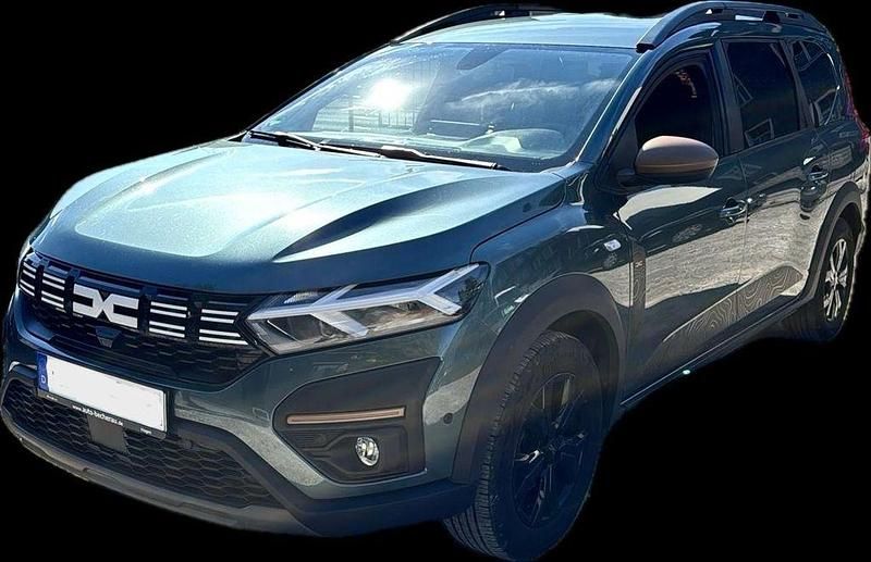 Grün Gebraucht 2023 Dacia Jogger Extreme Van / Kleinbus | 16.790 € (Guter Preis) - Bild 1/4