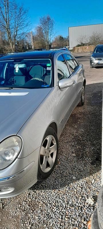Gebraucht Mercedes E240 177 PS (130 kW) 2003 Grau Limousine