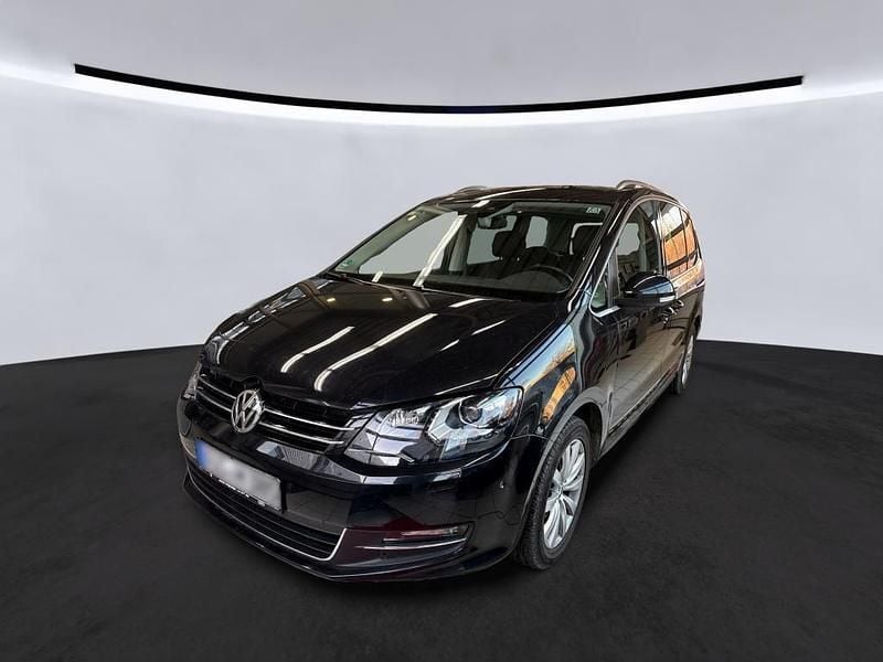 Gebraucht VW Sharan Highline 150 PS (110 kW) 2022 Schwarz Van / Kleinbus