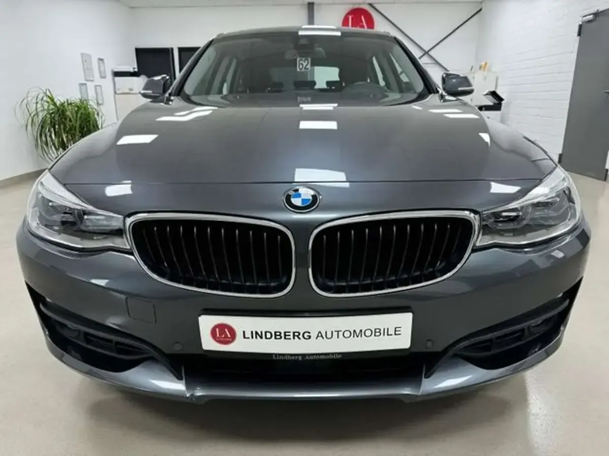 Gebraucht BMW 330 Gran Turismo Advantage 252 PS (185 kW) 2018 Mineralgrau Coupé