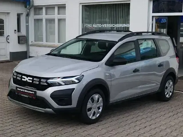 Gebraucht Dacia Jogger Essentiel 101 PS (74 kW) 2023 Grau Van / Kleinbus