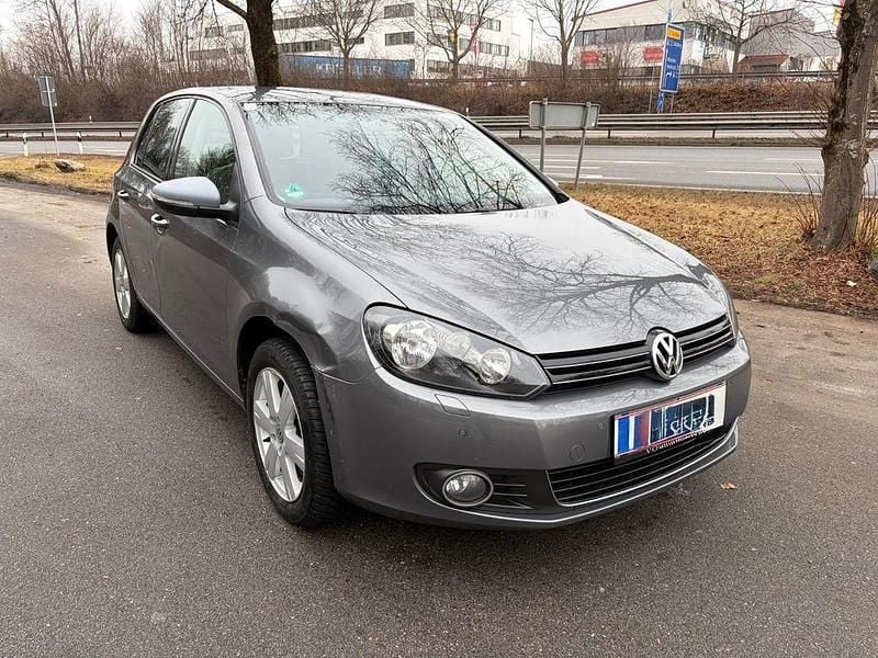 Gebraucht VW Golf VII Highline 140 PS (102 kW) 2012 Grau Limousine