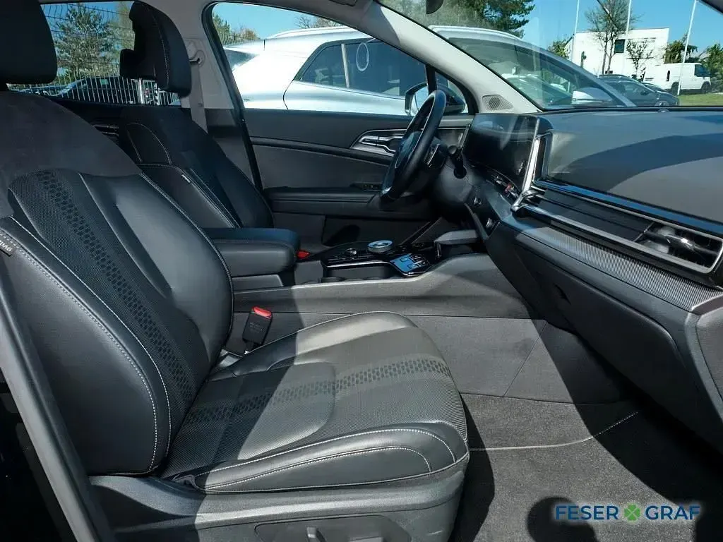Gebraucht Kia Sportage 160 PS (117 kW) 2025 Zilinaschwarz SUV