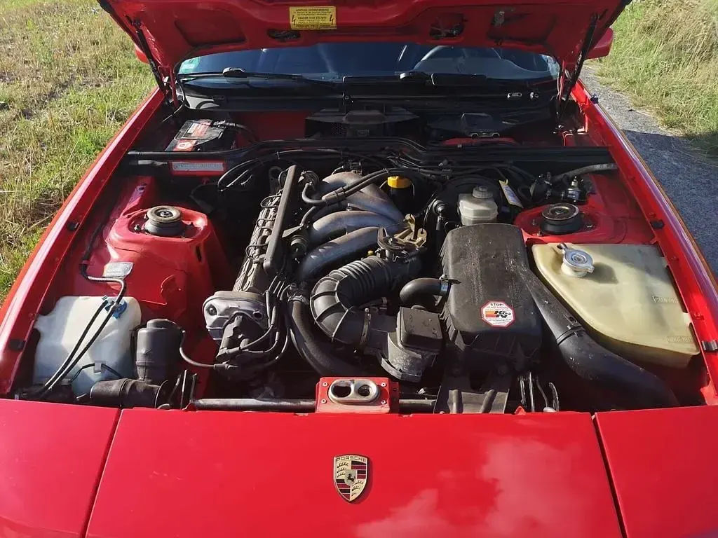 Second-hand Porsche 924 150 CP (110 kW) 1987 Roșu Coupe