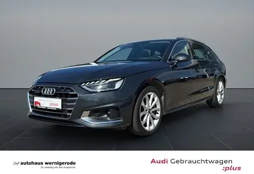 Używany Audi A4 Advanced 286 KM (210 kW) 2023 Szary Kombi