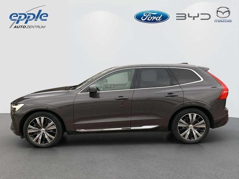 Gebraucht Volvo XC60 Ultimate 235 PS (172 kW) 2022 Platinum grey metallic SUV