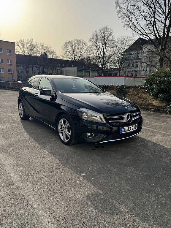 Gebraucht Mercedes A220 170 PS (125 kW) 2014 Schwarz Kleinwagen