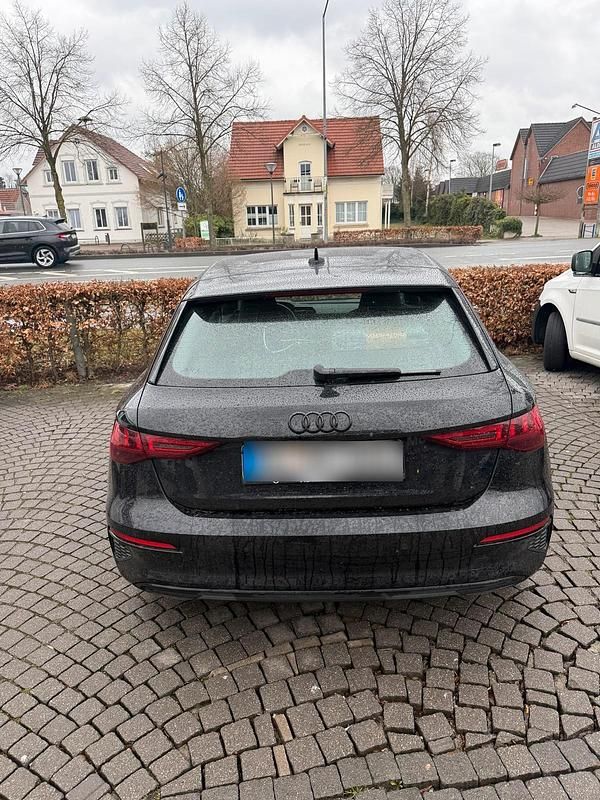 Gebraucht Audi A3 150 PS (110 kW) 2022 Schwarz Limousine