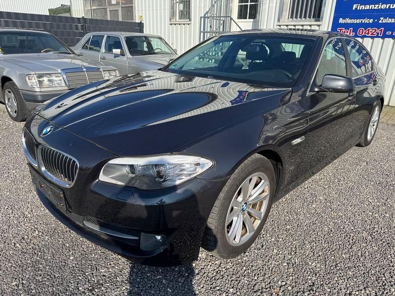 Second-hand BMW 525 204 CP (150 kW) 2010 Gri Berlinǎ