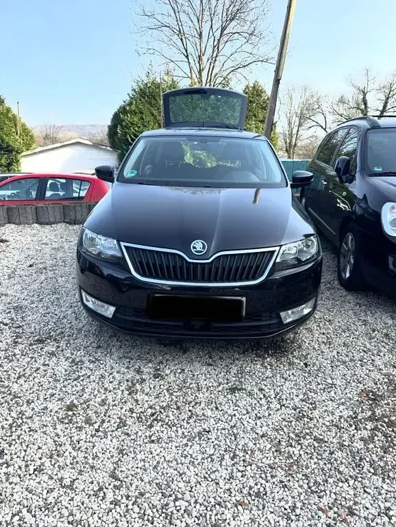 Używany Skoda Rapid Style 110 KM (80 kW) 2017 Czarny Hatchback