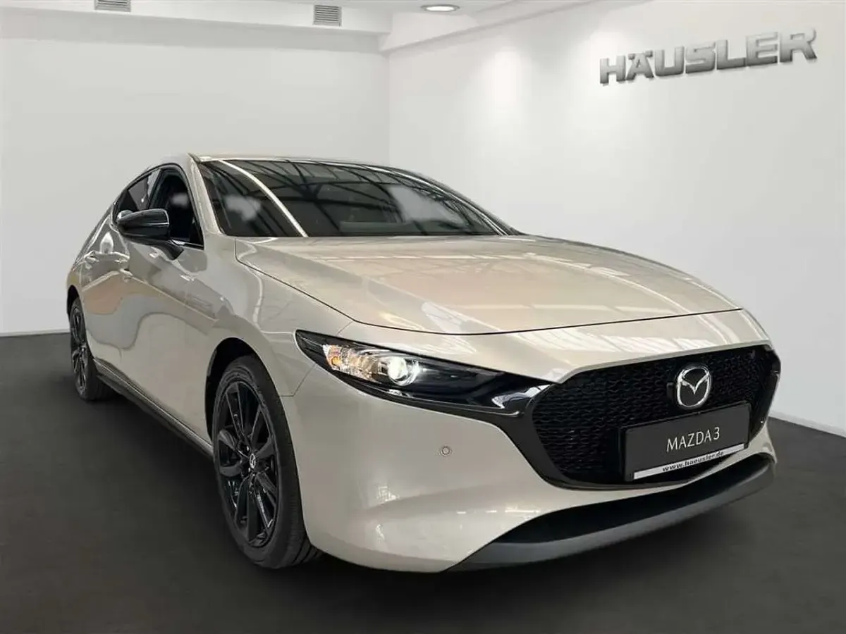 Neu Mazda 3 Nagisa 186 PS (136 kW) 2025 Gold Limousine