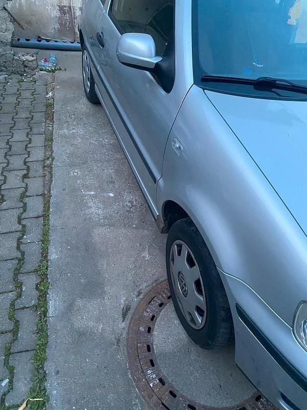 Gebraucht VW Polo 65 PS (47 kW) 2001 Grau Kleinwagen
