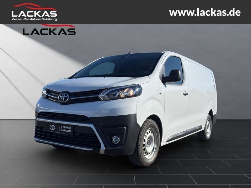 Weiss Gebraucht 2024 Toyota Proace Van | 27.950 € (Superpreis) - Bild 1/4