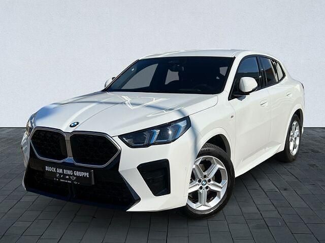 Gebraucht BMW X2 M Sport 156 PS (114 kW) 2024 Alpinweiß uni SUV