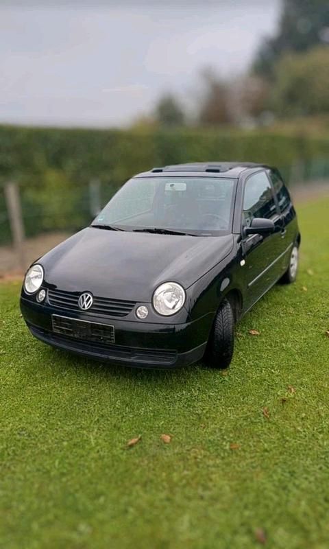 Schwarz Gebraucht 2004 VW Lupo Kleinwagen | 750 € (Superpreis) - Bild 1/4