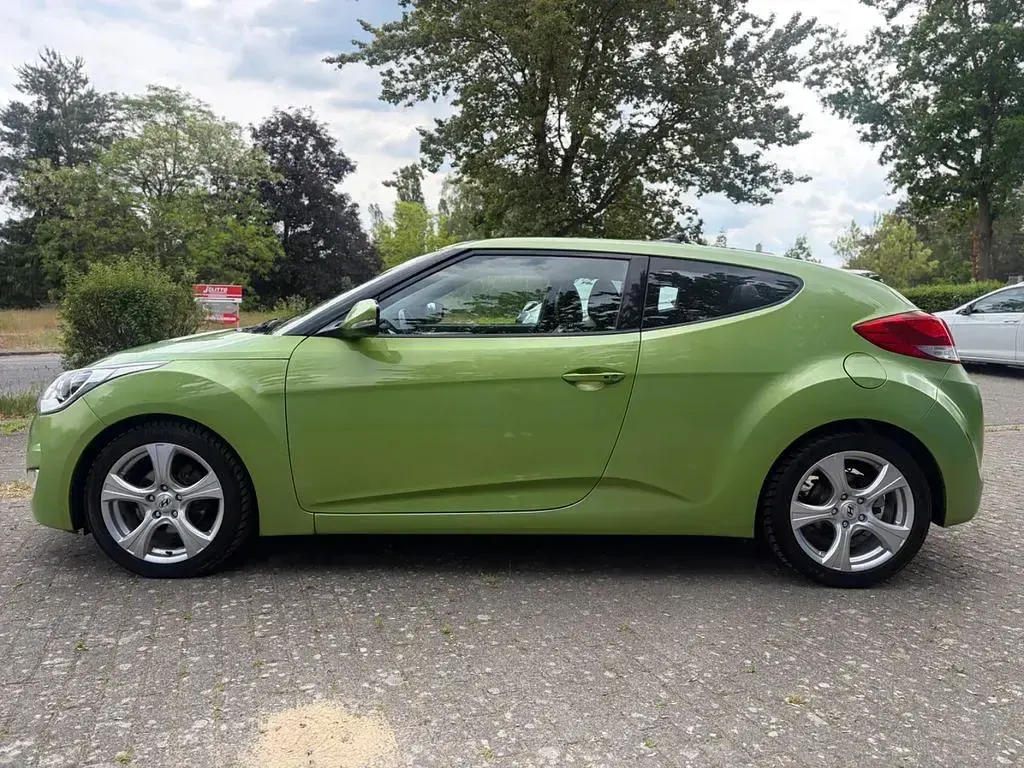Gebraucht Hyundai Veloster Intro Edition 140 PS (102 kW) 2012 Grün Kleinwagen