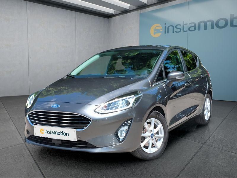 Grau Gebraucht 2020 Ford Fiesta Kleinwagen | 16.399 € - Bild 1/4