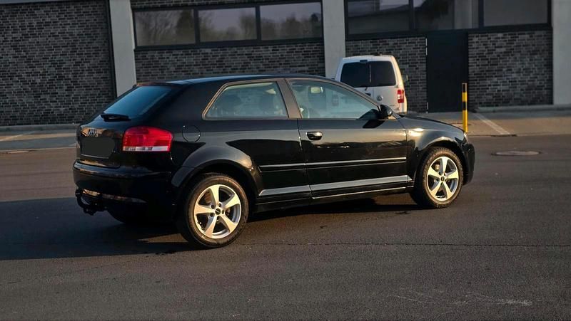Gebraucht Audi A3 102 PS (75 kW) 2007 Schwarz Kleinwagen