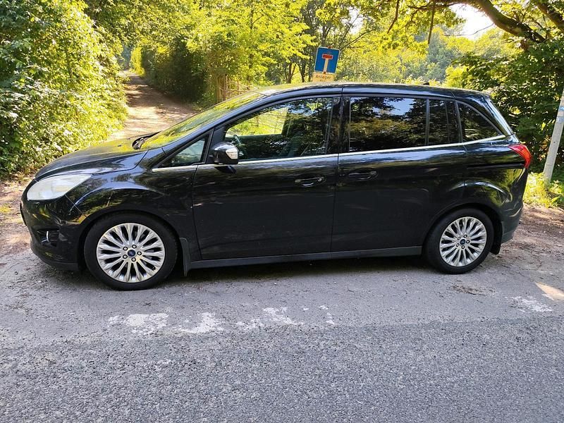 Gebraucht Ford Grand C-Max Titanium 140 PS (102 kW) 2012 Schwarz Van / Kleinbus